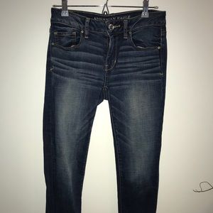 American eagle blue jeans